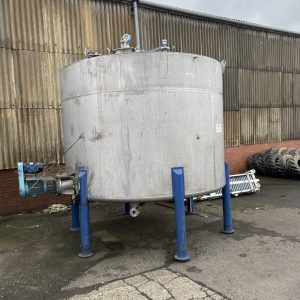 24000_304_stainless_steel_storage_tank_vessel