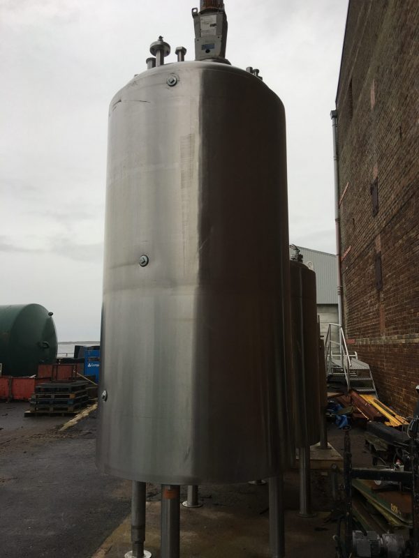 3500_litre_stainless_steel_mixing_vessel_external