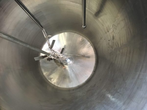 3500_litre_stainless_steel_mixing_vessel_internal