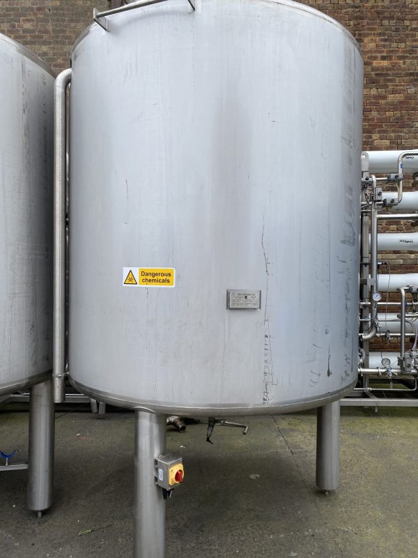 5000_Litre_304_stainless_steel_used_tank_with_insulation