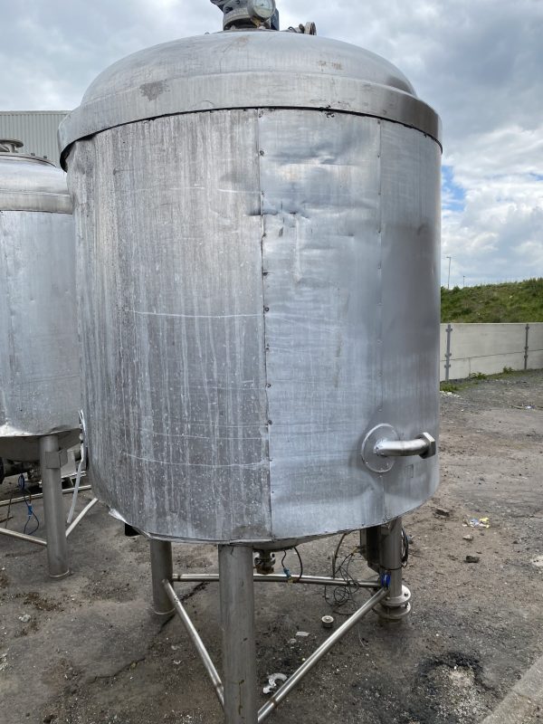 2,000_litre_mixing_vessel,_jacketed_and_insulated,_2_available